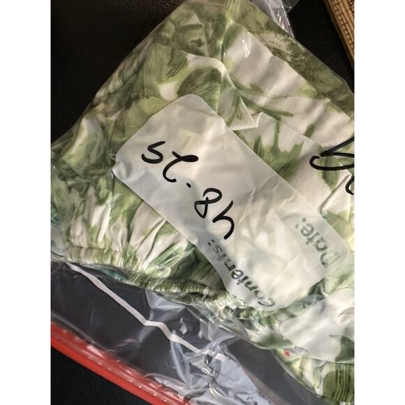 Torrid Plus Size 4X Women Abbey Georgette Button Back Blouse Cactus Print 48-29 - Picture 10 of 10